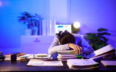 Employee working after clocking out in an unpaid overtime and wage theft dispute